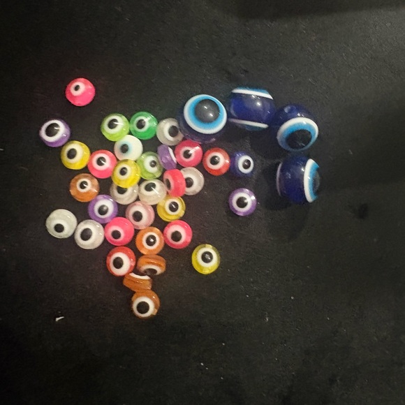 BaubleBar Other - BaubleBar Assorted Googly Eye Beads in Bright Neon and Navy